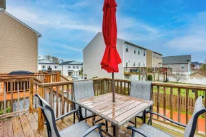 Image of 1 Mi to Ocean: Modern Carolina Beach Townhome