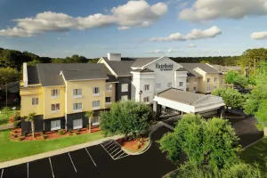 Image of Fairfield Inn and Suites Charleston North/University Area