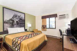 Image of Super 8 by Wyndham Eau Claire I-94