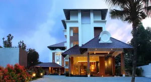 Image of Woodnote Thekkady