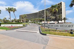Image of San Luis Manor