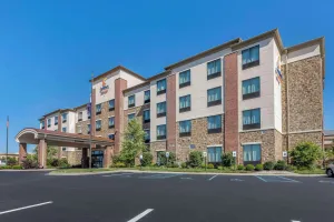Image of Comfort Suites Bridgeport - Clarksburg