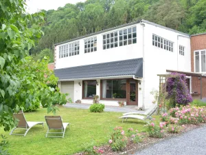 Image of Luxurious Holiday Home in Hamoir With Terrace
