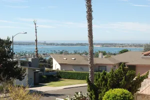Image of 3 Bedrooms Guest House, Pacific Beach, Sea World, Downtown,& 3 bus lines-3