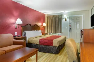 Image of Econo Lodge Sturbridge Route 20