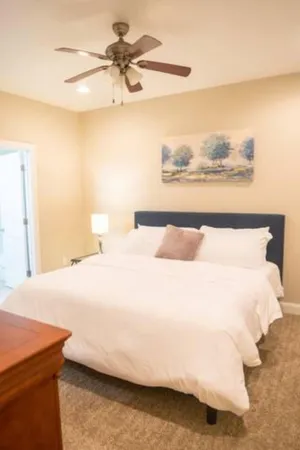Image of Very Nice 3BR 2BA Balcony & Peaceful Neighborhood -H-