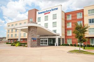 Image of Fairfield Inn & Suites by Marriott Dallas Plano North