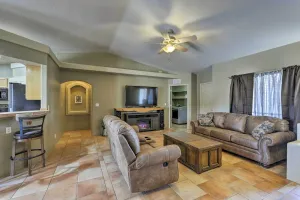 Image of Lake Havasu Getaway with Patio - Hike, Swim, and Golf!