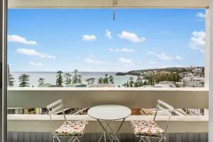 Image of Apartment with Pool Access, a minute to the Beach