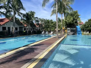 Image of Dolphin Bay Beach Resort