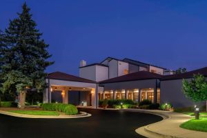 Image of Courtyard by Marriott Louisville East