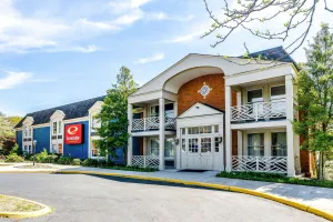 Image of Econo Lodge Inn & Suites Radford-Blacksburg Area