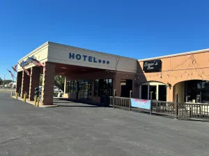 Image of Suite Dreams Motel By Capital O Mattoon I - 57