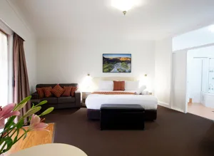 Image of Bowen Inn Motel
