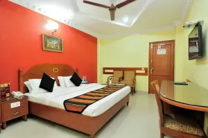 Image of Hotel Maharaja Residency
