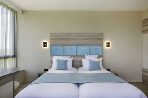 Image of Best Western Plus Hôtel Escapade Senlis