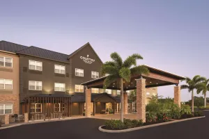 Image of Country Inn & Suites by Radisson, Bradenton-Lakewood-Ranch, FL
