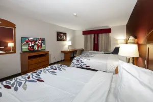 Image of Red Roof Inn Fulton