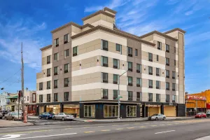 Image of Van Wyck Hotel & Suites Near JFK Airport