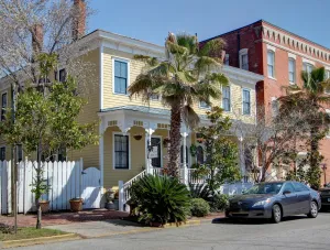 Image of Green Palm Inn