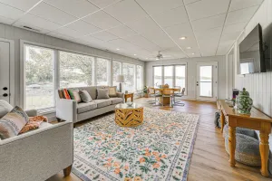 Image of 'edgewater on Kentucky Lake' w/ Hot Tub & Games