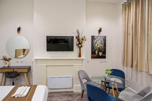 Image of Hyde Park Superior Apartments