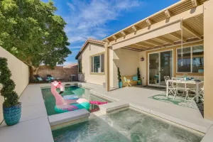 Image of 6 Mi to Empire Polo Club: Indio Home w/ Grill!