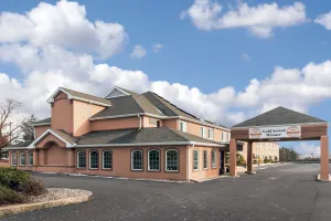 Image of Comfort Inn New Holland Amish Country