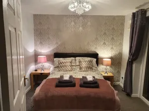 Image of The Wee Studio For Two
