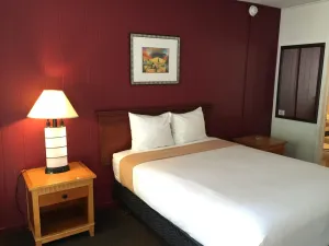 Image of Holiday Lodge