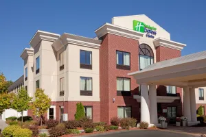 Image of Holiday Inn Express Hotel & Suites Manchester - Airport by IHG