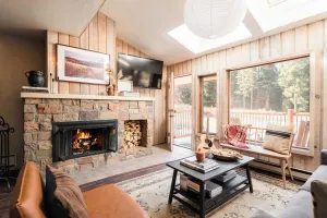 Image of Rover by AvantStay Beautiful Ski-Chalet in Heart of Breckenridge