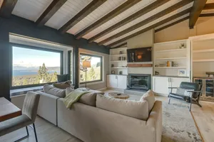 Image of Condo w/ Lake Views - 1 Mi to Diamond Peak Ski!