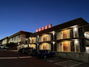 Image of Aladdin Inn and Suites