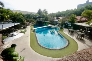 Image of Momento Resort