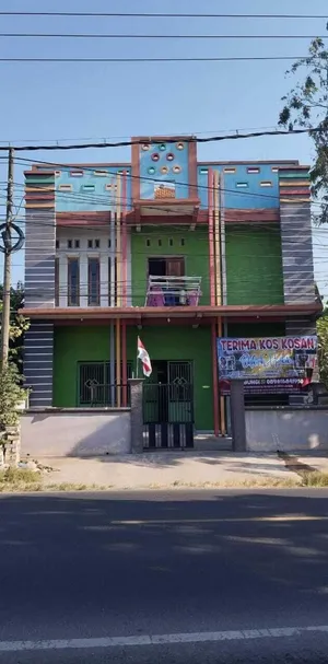 Image of OYO Life 93147 Rumah Kos Shilah Habib Syariah
