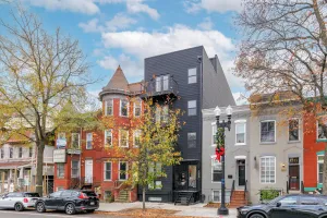 Image of Capitol Hill Suites - Unit 9