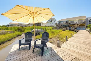 Image of North Topsail Beach Townhome: Walk to the Beach!