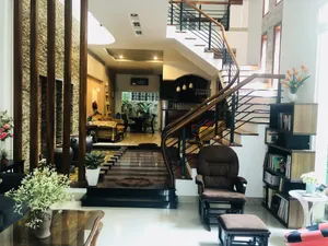 Image of Rose's House Hue