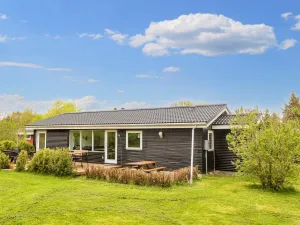 Image of Modern Retreat in Klitgards-By Traum