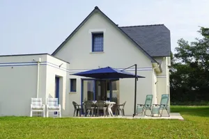Image of Modern holiday home 500 m from the sea in Morgat