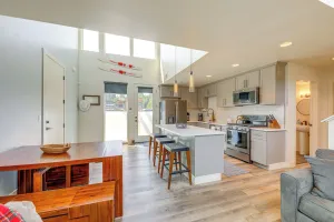 Image of 1 Mi to Lake: Upscale Condo in Whitefish Resort