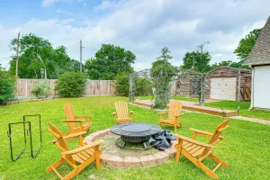 Image of Private Backyard Oasis: Spacious Home in Humble!