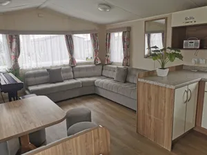 Image of Cosy 3 Bedroom Beachfront Getaway in Mersea
