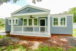 Image of Historic Home for 7 with Apartment