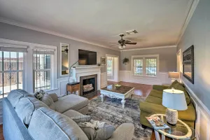 Image of Corpus Christi Home with Pool and Hot Tub Walk to Bay