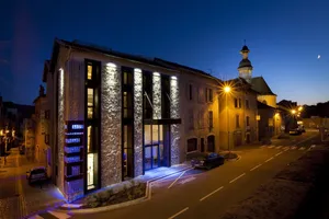 Image of Urban Style LES FLEURINES