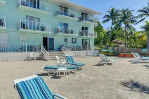 Image of Beachfront Tavernier Abode w/ Balcony & Bay Views!