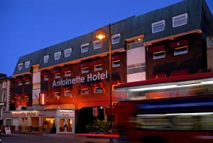 Image of Antoinette Hotel Wimbledon