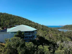 Image of Picturesque on Passage - Shute Harbour